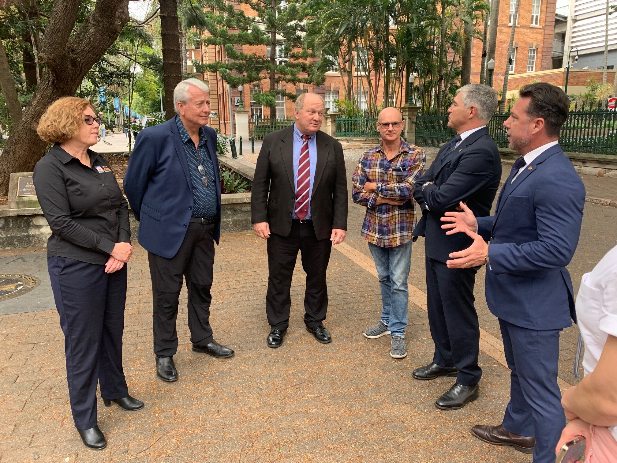 Kim Hooper, Ian Hamilton Snr, Shane Knuth MP, Richard Hamilton, Robbie Katter MP and Nick Dametto MP